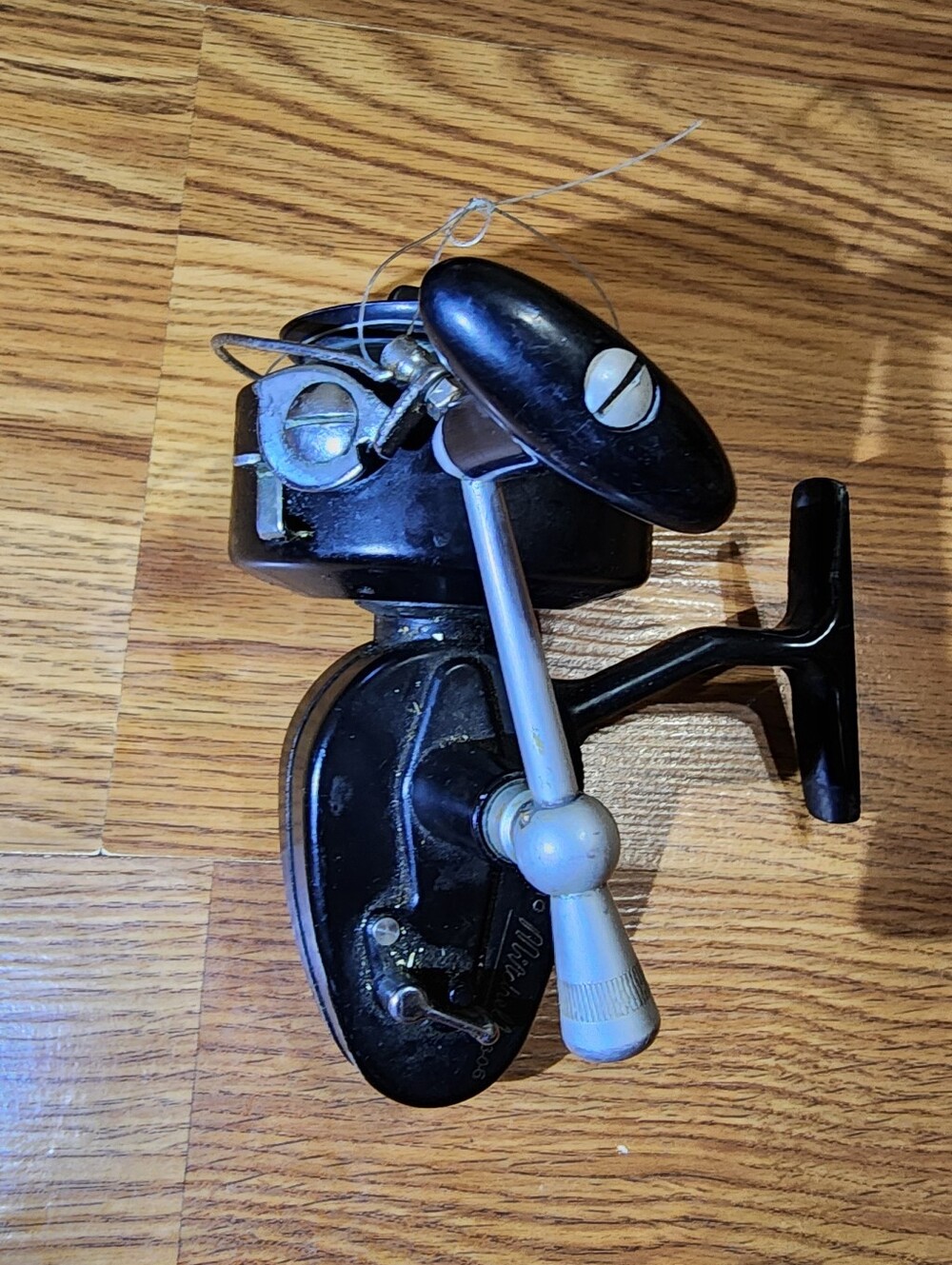 Old Vintage GARCIA MITCHELL 306 Spinning Reel Made In France Black USA patent